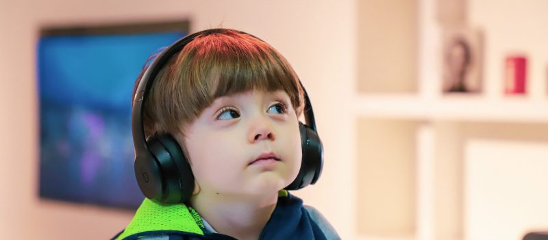 STREAMING OF CONSCIOUSNESS #1 “E vissero felici e contenti” – Ascolta il podcast