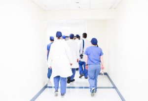 Trauma vicario e burnout negli operatori sanitari. Quali sono i sintomi?