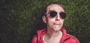 Eccentricità: comportamento “diverso” o patologico?