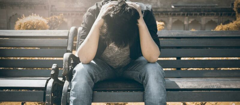 Depressione reattiva, di cosa si tratta e come si cura