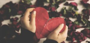 Cuore spezzato, come guarire e provare a stare meglio