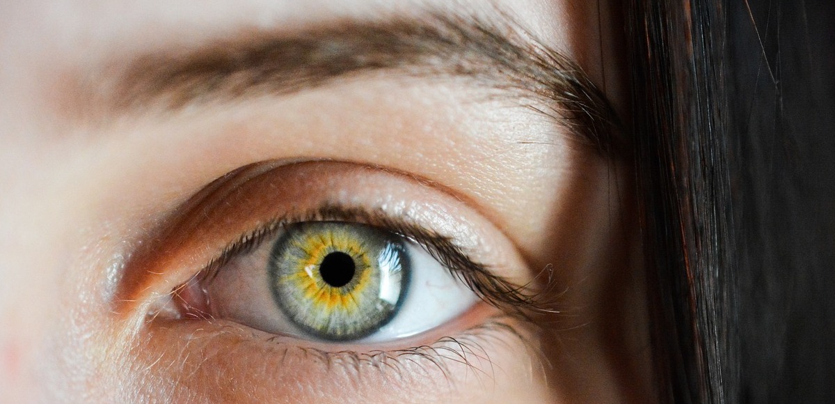 Perché si dice che gli occhi sono lo specchio dell’anima?