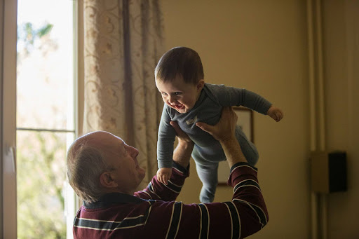 Ageismo, la discriminazione basata sull’età