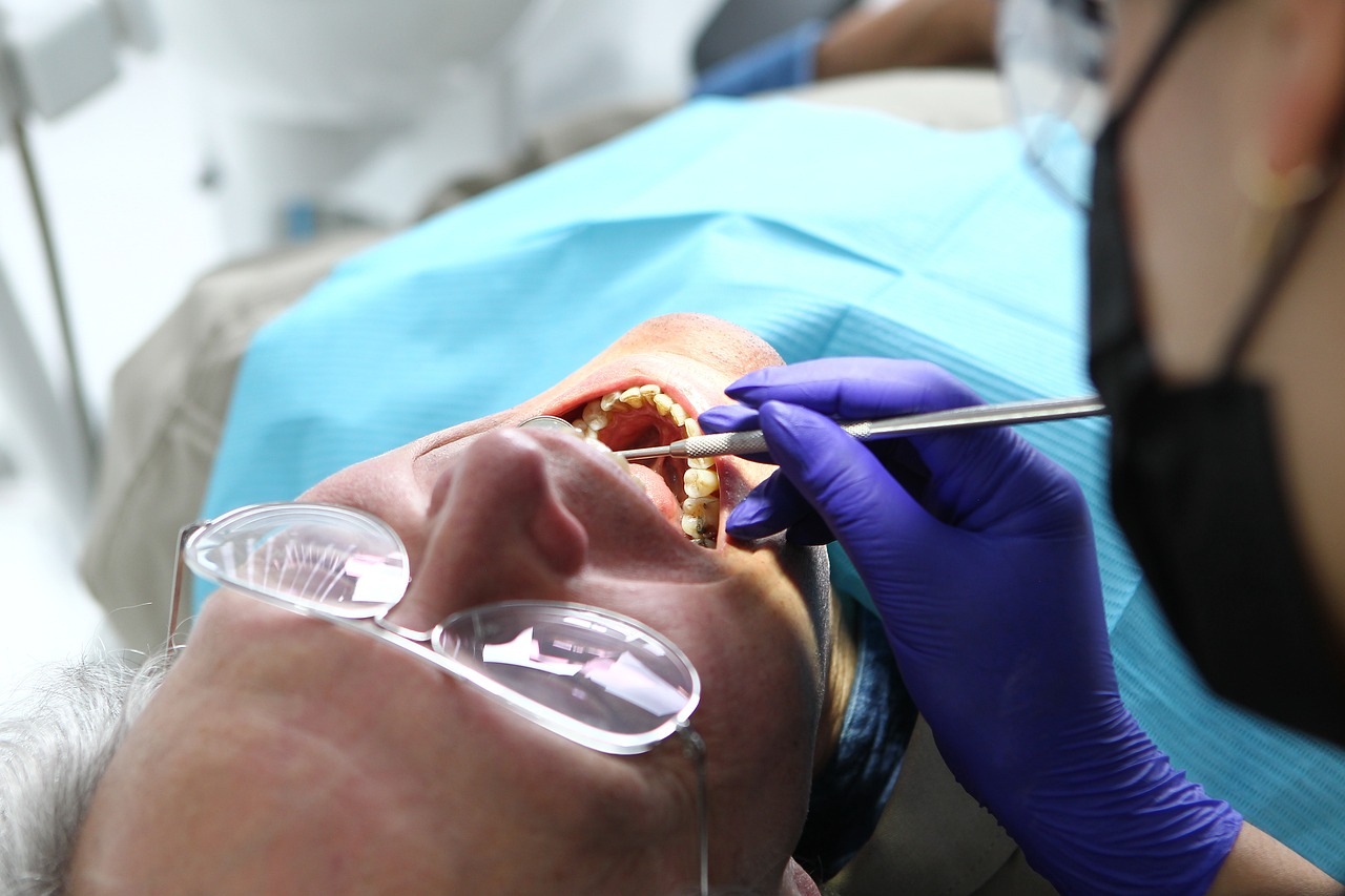Chi ha paura del dentista? Capire l’odontofobia per superarla