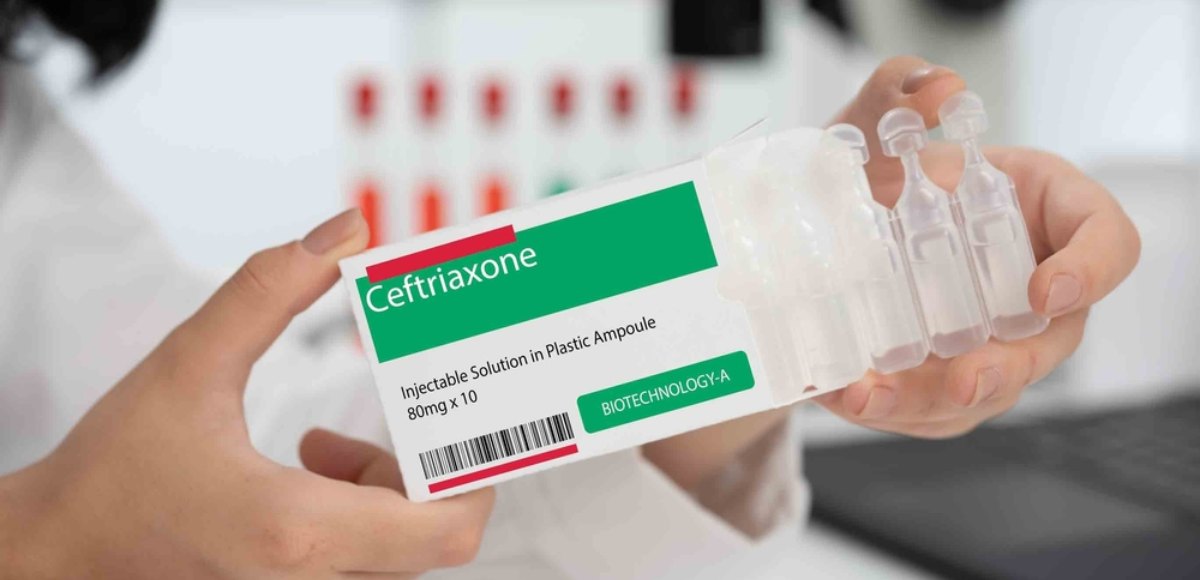 Ceftriaxone
